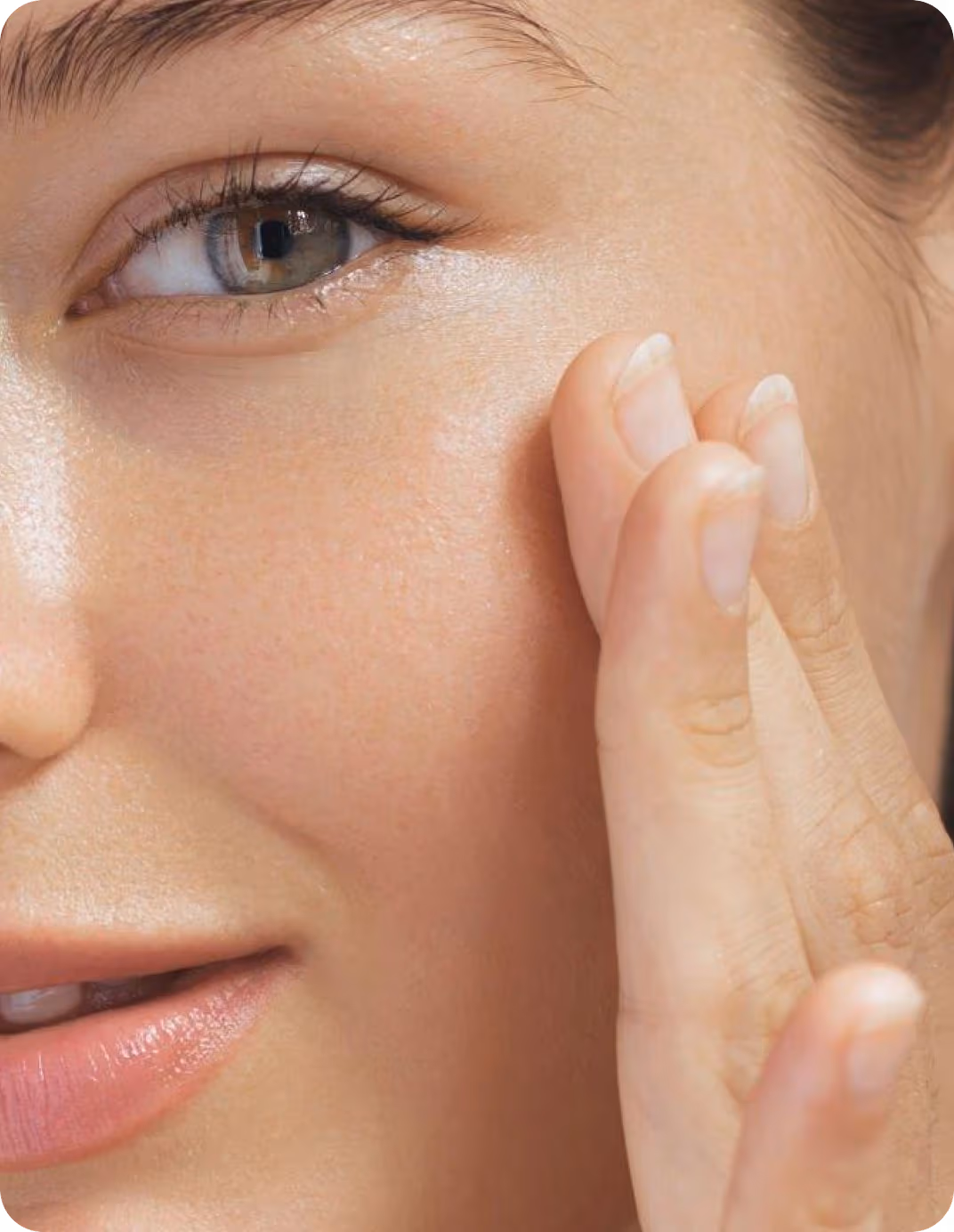 Aura — In-App Skincare Chat Assistant