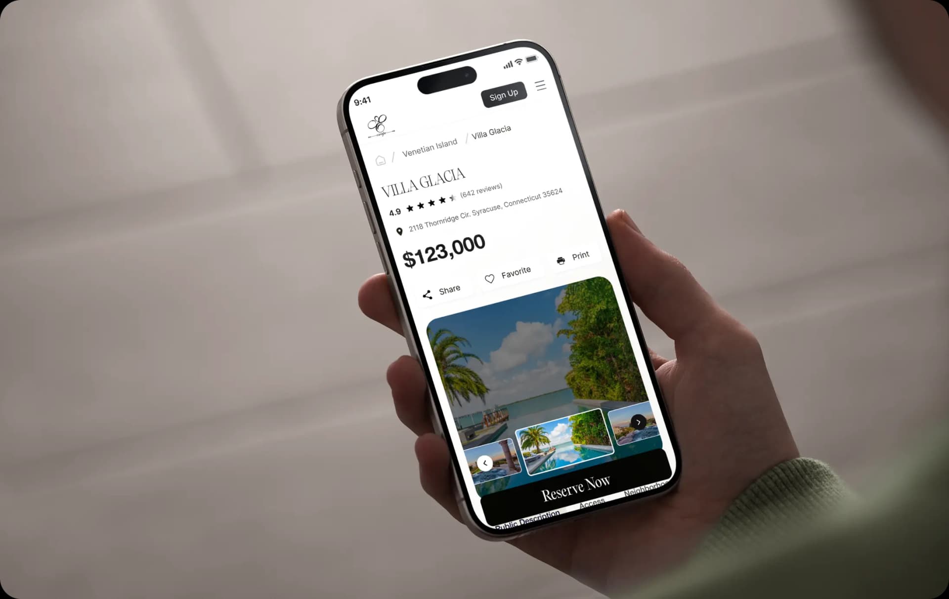 Escapelux — A refined digital presence